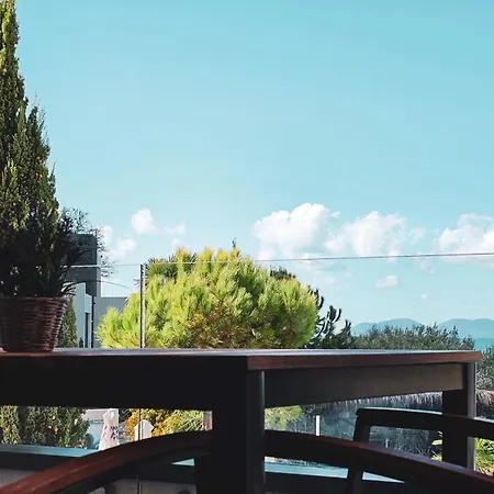 Apartment Flat On Relaxing